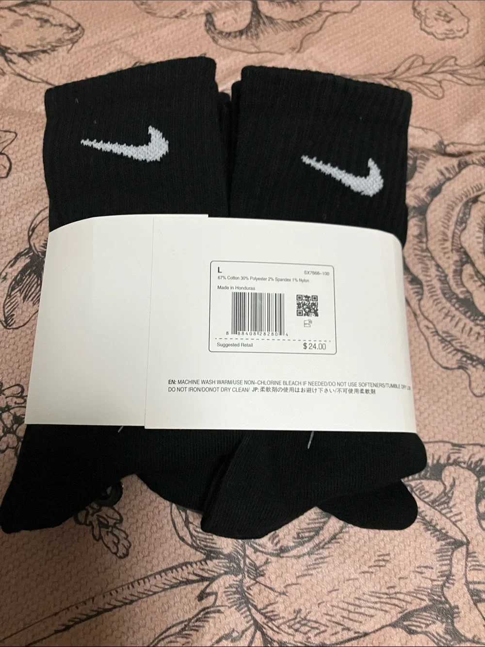 Nike Black Everyday Dri-FIT Crew Socks with White Swoosh - 6 Pack perfect